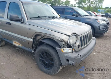 2007 Jeep Liberty Sport from USA, damaged, VIN 1J4GL48K77W507482